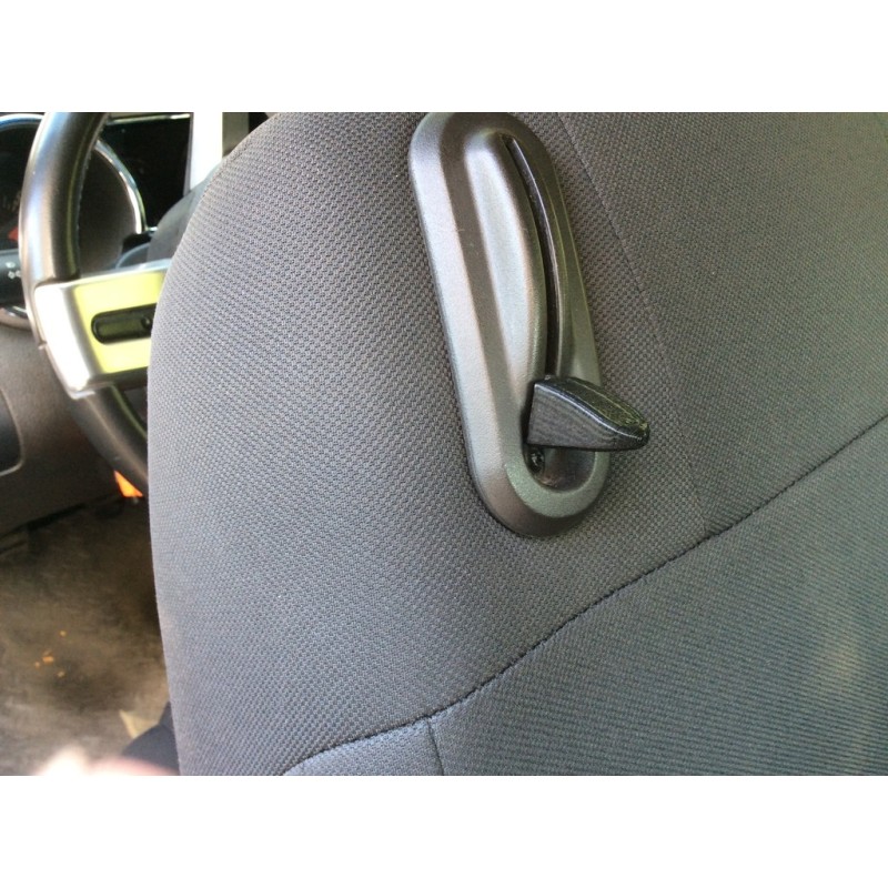 Bouton déverrouillage dossier